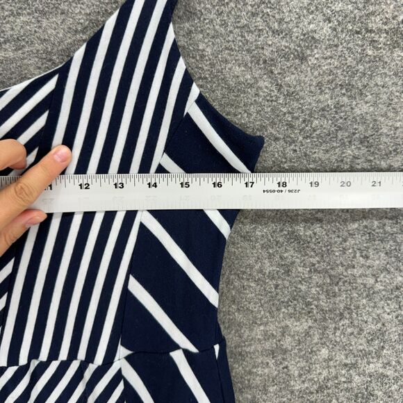 Maurices Dress Women L Large Black Striped Maxi Long Sleeveless Rayon Casual - Picture 4 of 7